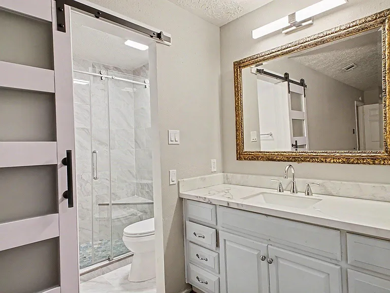 215 Redbud Cir — Photo 10