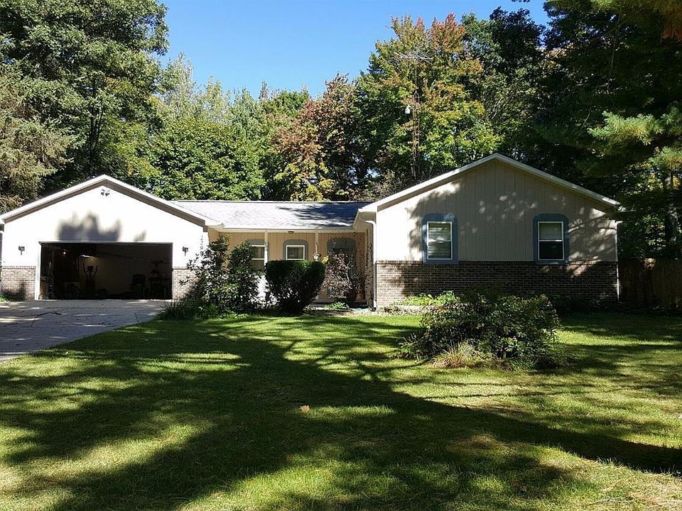 1st image of 2299 Marjorie Ln