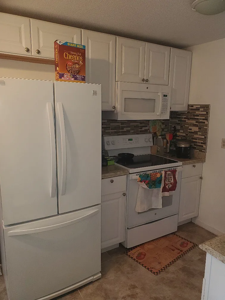 2 bed, 816 sqft, $1,600 — Photo 3