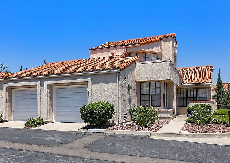 1st image of 15838 Avenida Villaha #178