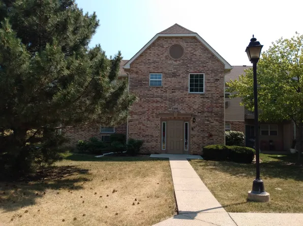1506 Spring Brook Ct #1, Round Lake, IL 60073