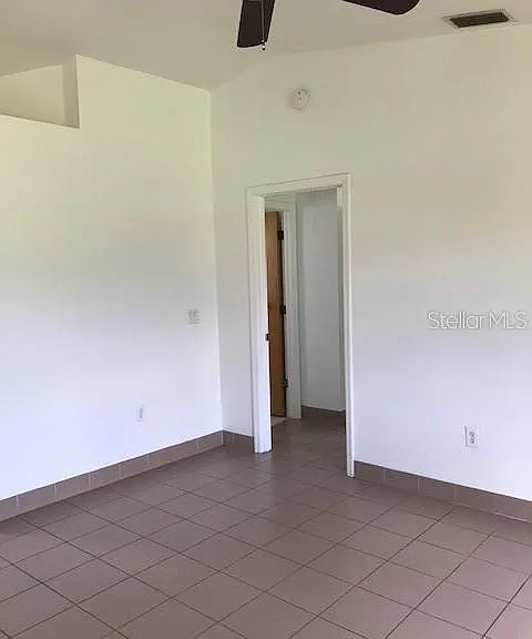 25385 Sandhill Blvd #E1 — Photo 12