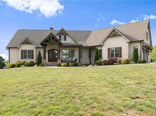 5760 Kanady Rd, Murrayville, GA 30564