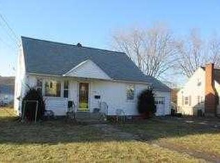 195 Sunset Dr, Ansonia, CT 06401