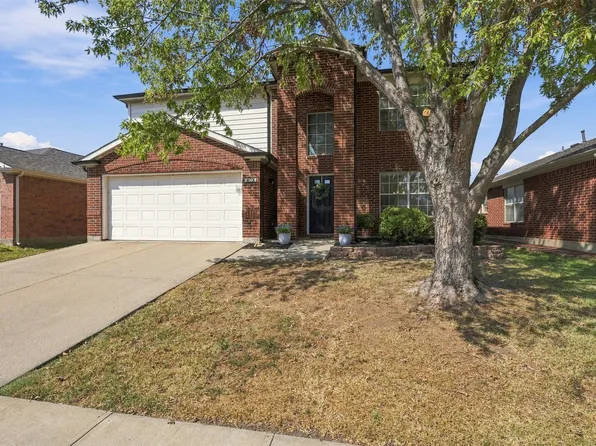 303 Charleston Dr, Wylie, TX 75098