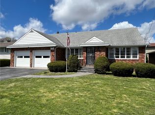 119 Wilmore Pl, Syracuse, NY 13208