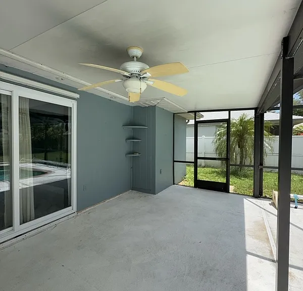 2055 Hyatt Dr — Photo 25