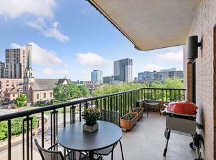 110 Bank St SE #L501, Minneapolis, MN 55414
