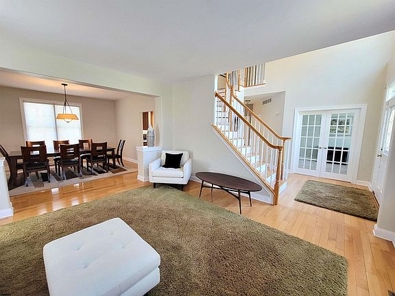 5th image of 509 Willow Oak Dr