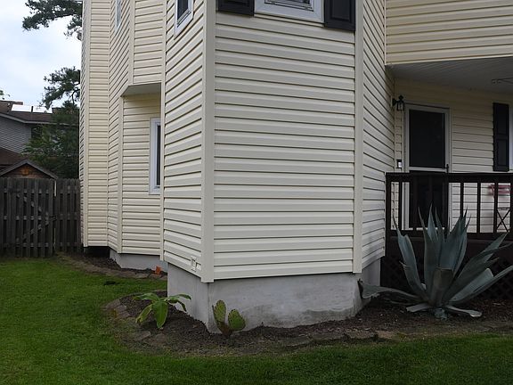 3rd image of 1408 Preserve Dr