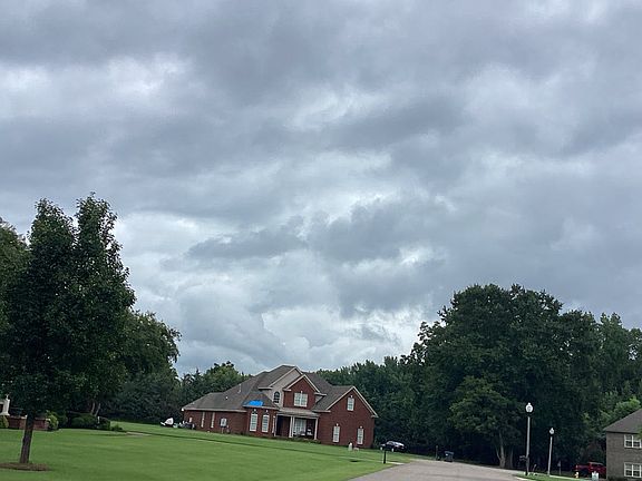 5th image of 8311 Timber Trace Ln
