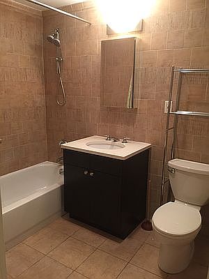 4th image of 3286 41st St APT 4E