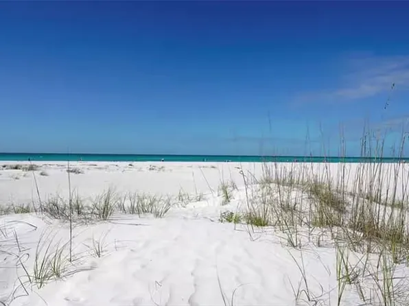 1703 N Tamiami Trl, Sarasota, FL 34234