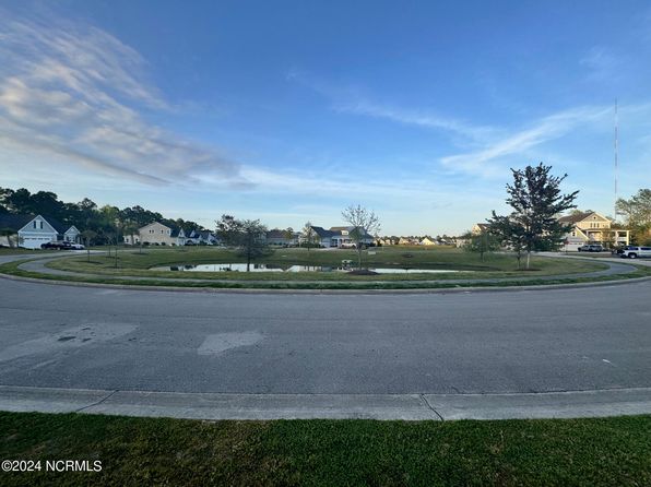 414 Caroline Sanders Way, Holly Ridge, NC 28445