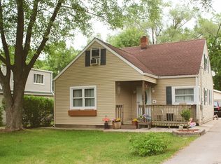 3332 2nd St, East Moline, IL 61244