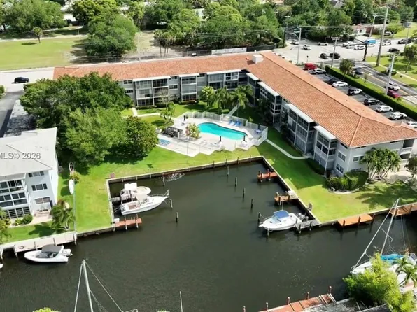900 SW 12th St APT 110, Fort Lauderdale, FL 33315