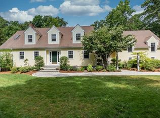 162 Common Ln, Beverly, MA 01915