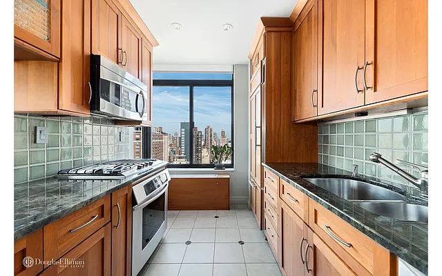 Sold by Douglas Elliman | media 5