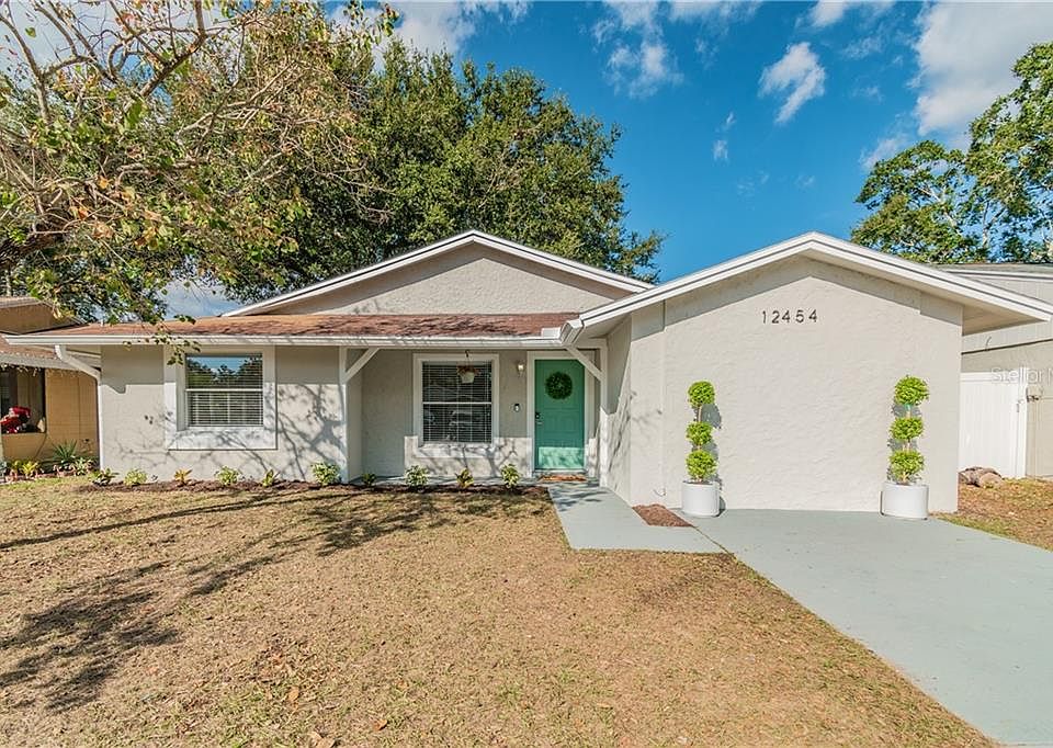 1st image of 12454 Mondragon Dr