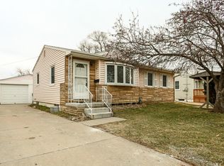 911 Birch St, Council Bluffs, IA 51501