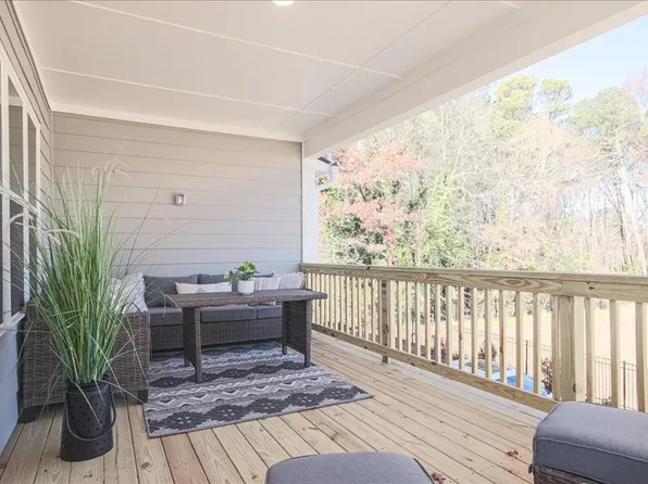 3338 Cranston Ln, Kennesaw, GA 30144