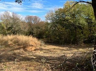 27 Alegro Ct, Bridgeport, TX 76426