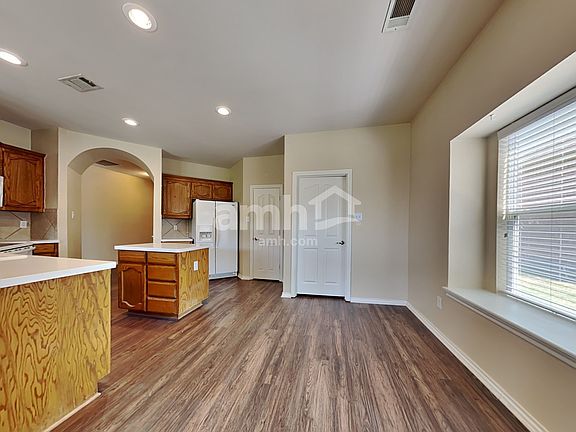 5th image of 12509 Cottageville Ln