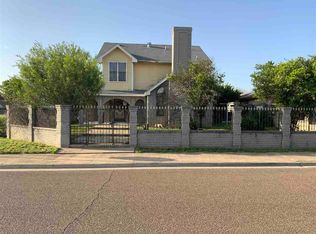 102 Prada Machin Dr, Laredo, TX 78046