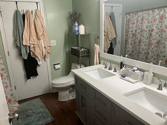 4th image of 100 W Aldridge Ln