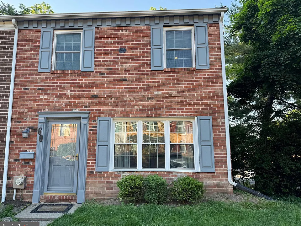 60 Providence Ave