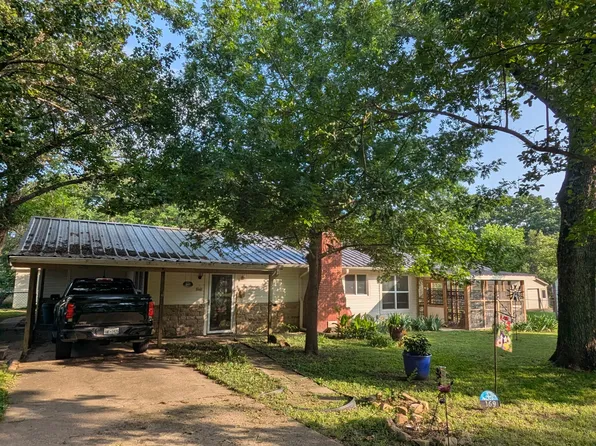 169 Littlefield Dr, East Tawakoni, TX 75472