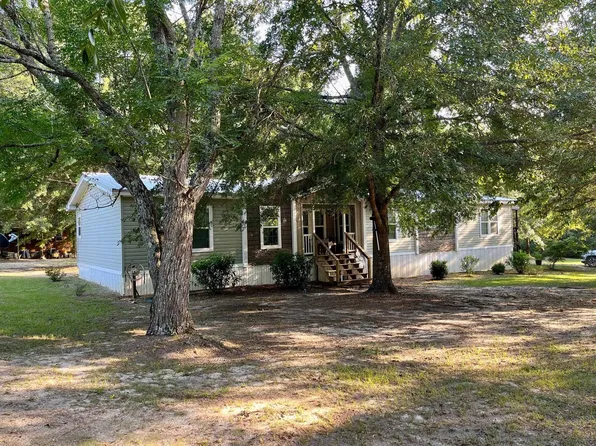 5890 Gorum Bridge Rd, Red Level, AL 36474