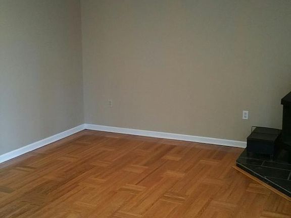 4th image of 1832 Cherokee Bluff Dr
