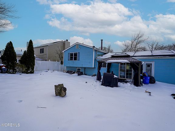5th image of 56 Village Drive