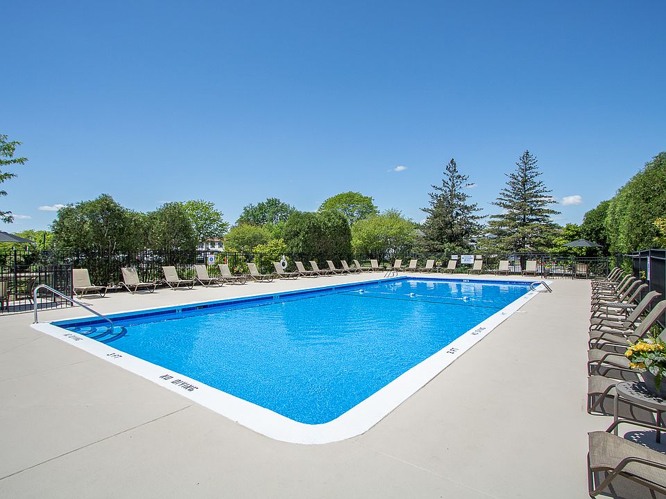 The Greenway at Carol Stream 136 Greenway Trl Carol Stream IL Zillow