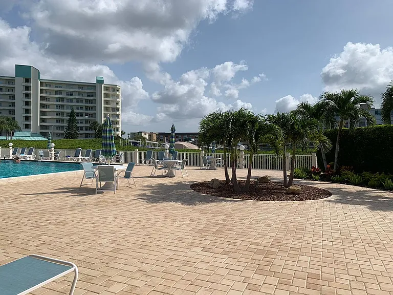 8040 Sailboat Key Blvd S #203 — Photo 32
