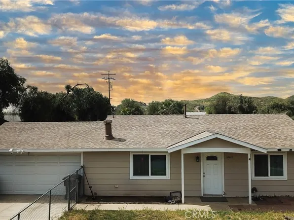 23617 Norma Dr, Canyon Lake, CA 92587