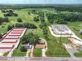 1118 E Goode St, Quitman, TX 75783