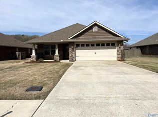 5028 Montauk Trl SE, Owens Cross Roads, AL 35763