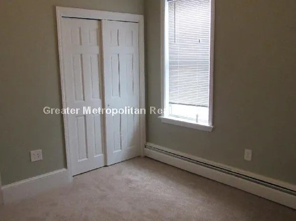 594 E 4th St, Boston, MA