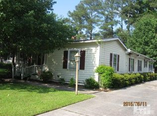 314 N Raleigh St, Wallace, NC 28466