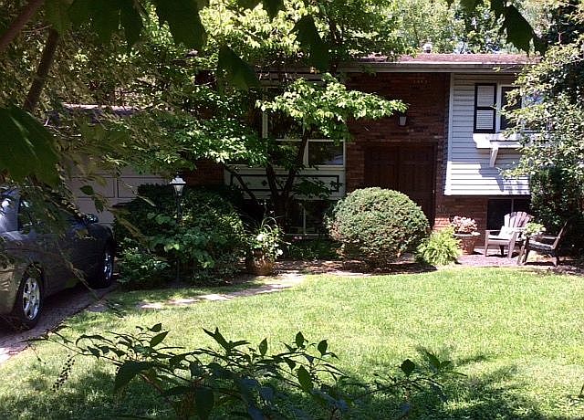1st image of 3961 Rodapa Dr