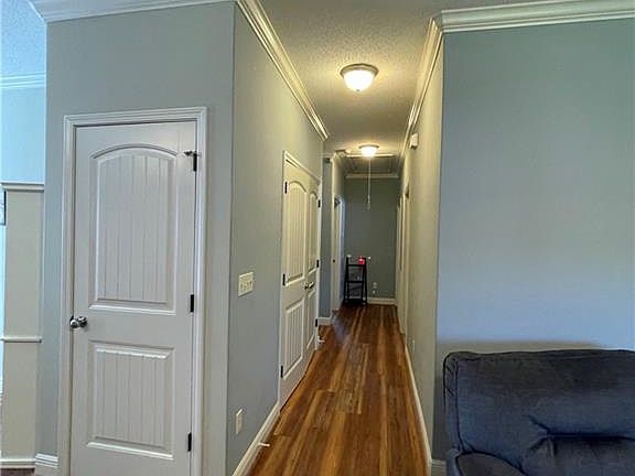 4th image of 4965 Easton Pl