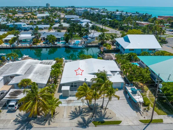 150 11th St, Key Colony Beach, FL 33051
