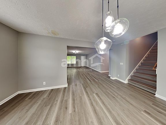5th image of 3628 Coles Branch Dr