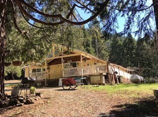 321 Humphrey's Addition Rd, Glendale, OR 97442