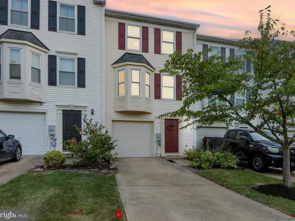 16 Lanhill Ct Unit 16, Halethorpe, MD 21227