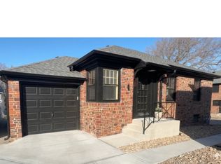 3721 S 48th St, Lincoln, NE 68506