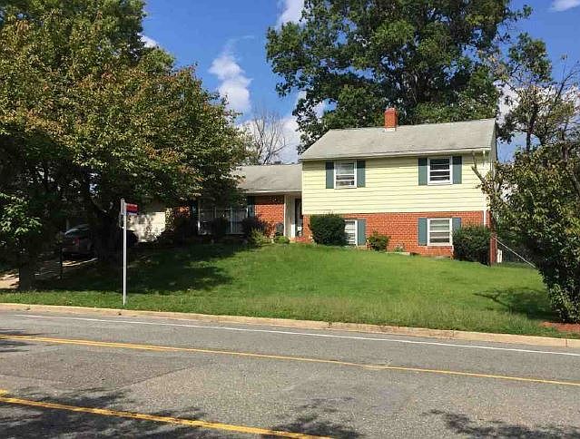 1st image of 423 Kettering Dr