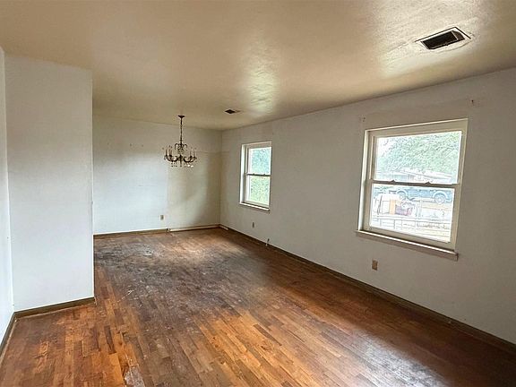 5th image of 3403 W Bobe St